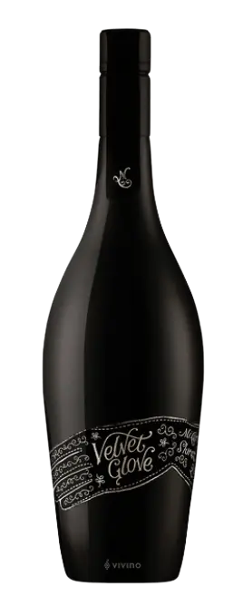 Mollydooker Velvet Glove Shiraz 2011