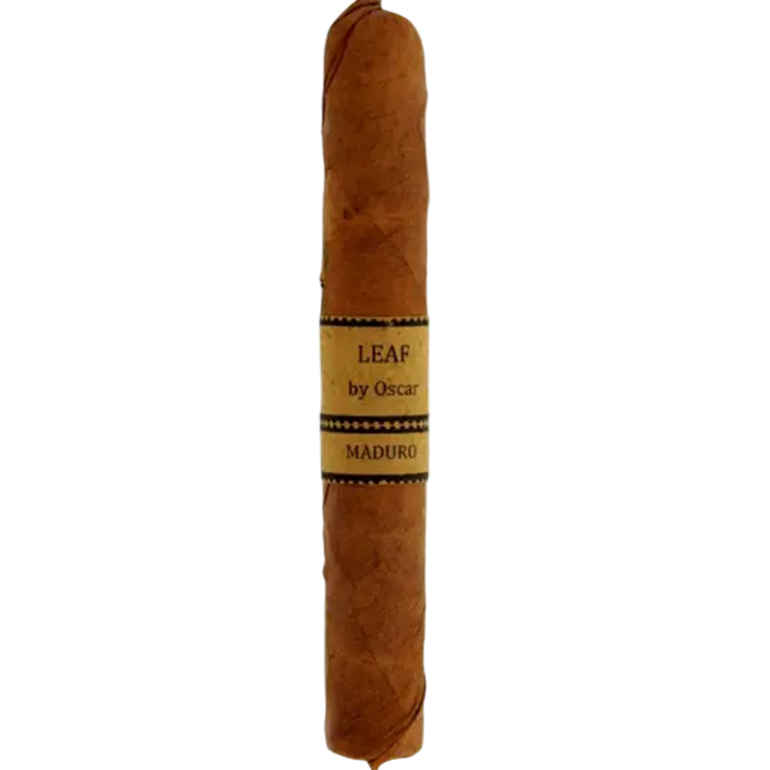 Leaf By Oscar Maduro Toro